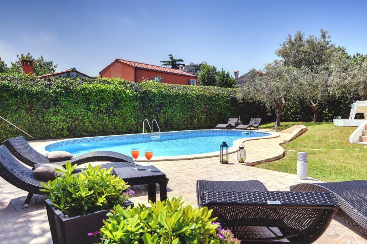 Villa Mutila Medulin Buitenkant foto